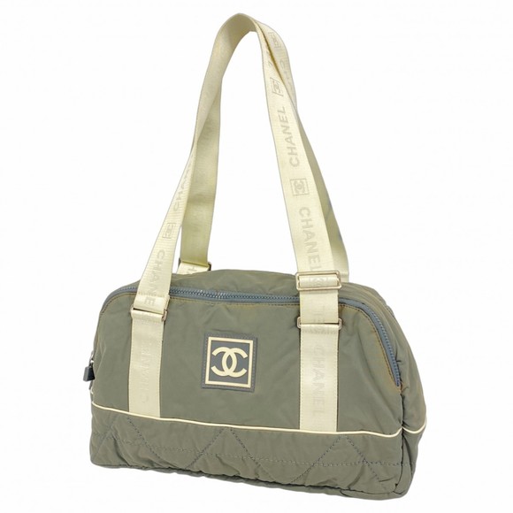 CHANEL Gray Shoulder Bag - Picture 1 of 12